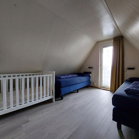 De Vecht, 124 - Centraal Gelegen Aan Vijver Gramsbergen Экстерьер фото